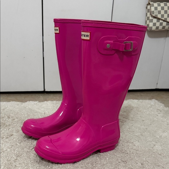 Hunter Boots - Picture 2 of 6